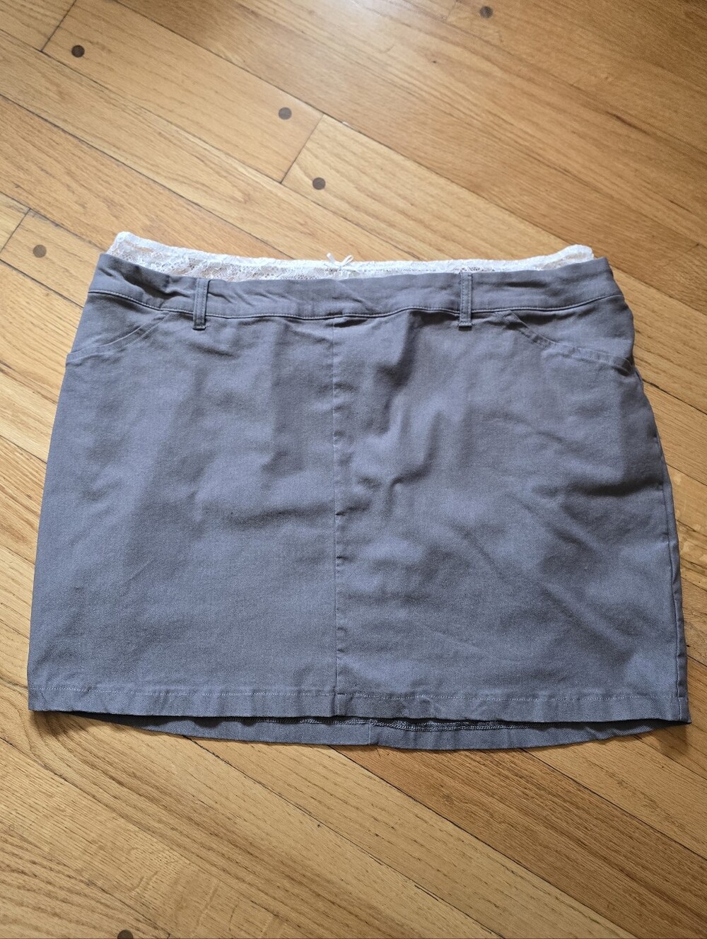 Wild Fable Grey Mini Skirt with White Lace Waist Detail XXL